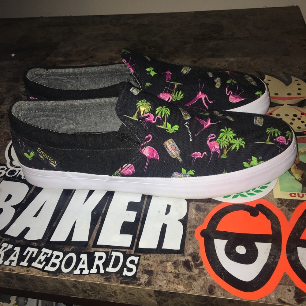 Emerica skate shoes